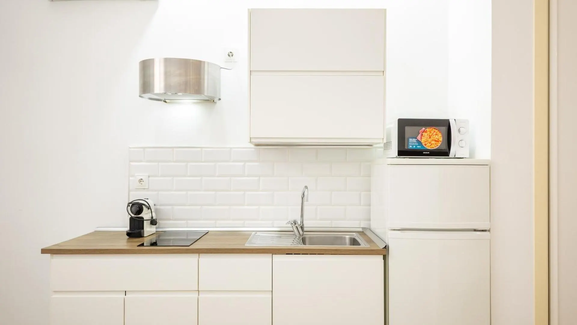 Isg Apartments Encantador Estudio En Alameda De Hercules Sevilla 0*,