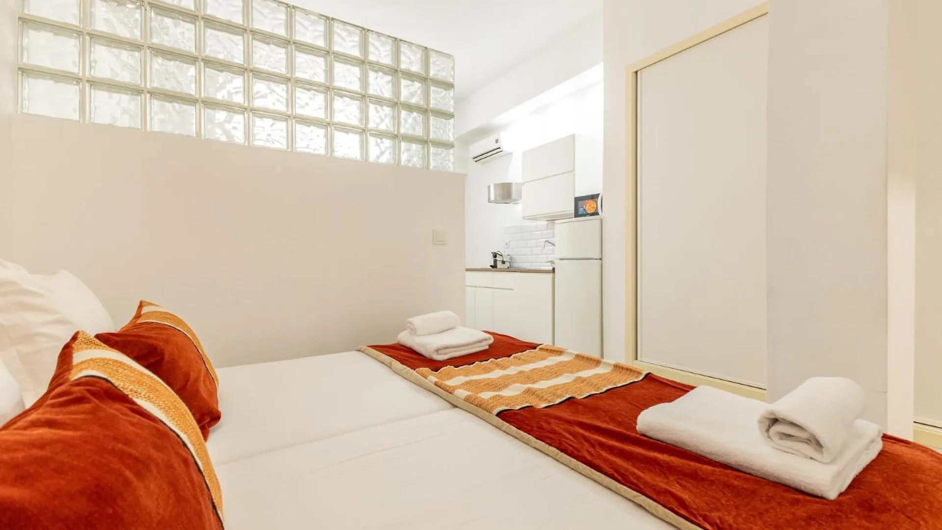 Isg Apartments Encantador Estudio En Alameda De Hercules Sevilla Spanien
