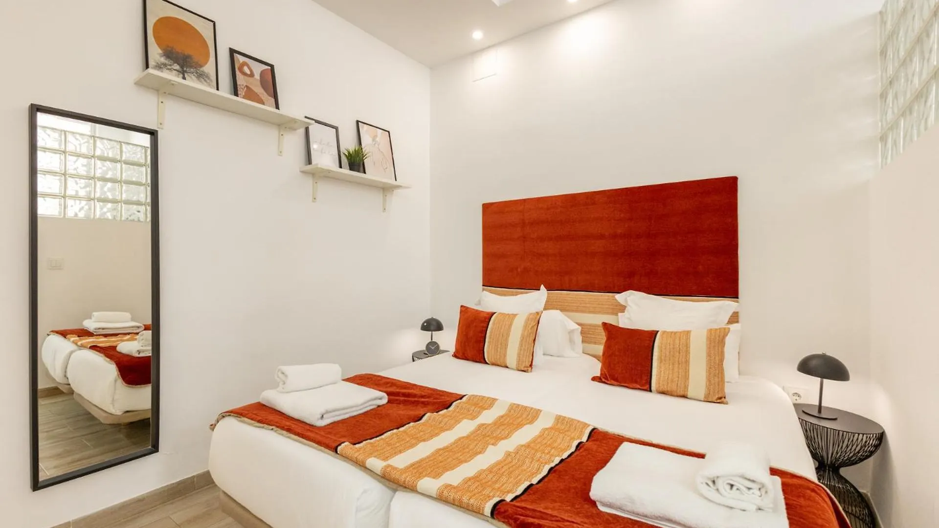 Isg Apartments Encantador Estudio En Alameda De Hercules 塞维利亚